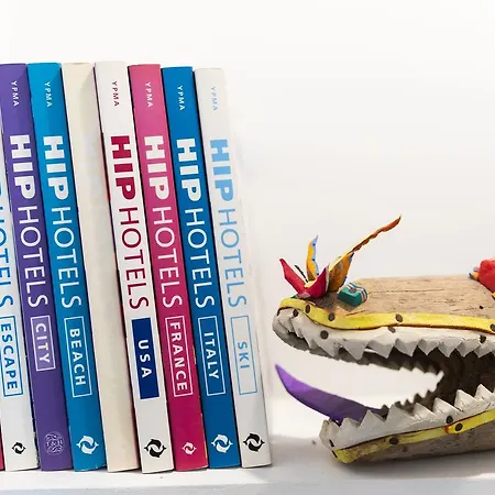 Former Rembrandt Workshop Two Bedroom * Amsterdam